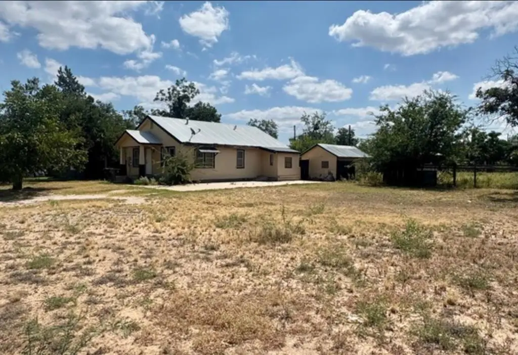 1005 E 18th St, San Angelo, TX 76903 - Image #1