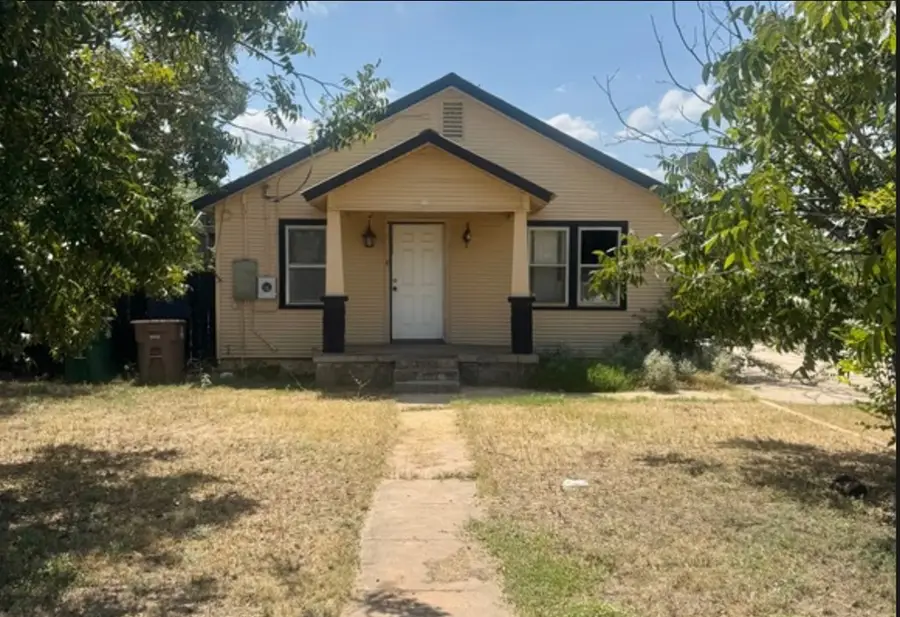 1005 E 18th St, San Angelo, TX 76903 - Image #2