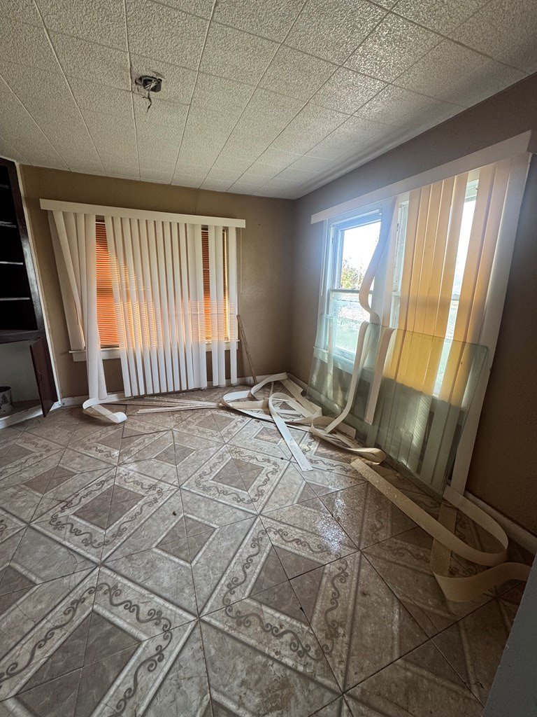 1005 E 18th St, San Angelo, TX 76903 - Image #3