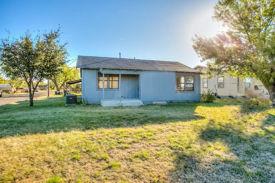 125 E 43rd St, San Angelo, TX 76903 - Image #3