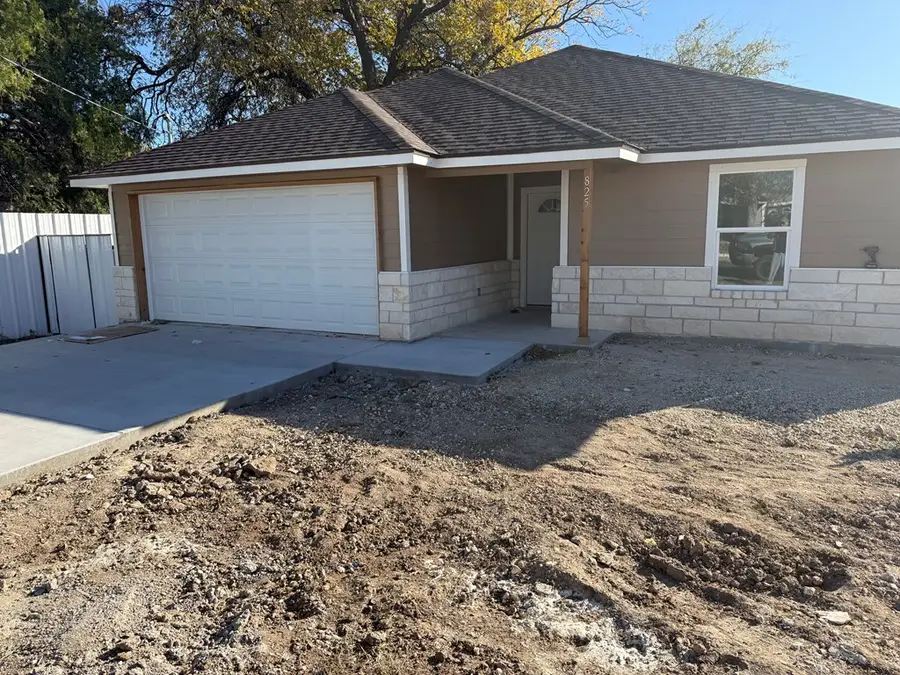 825 Velma St, San Angelo, TX 76903 - Image #2