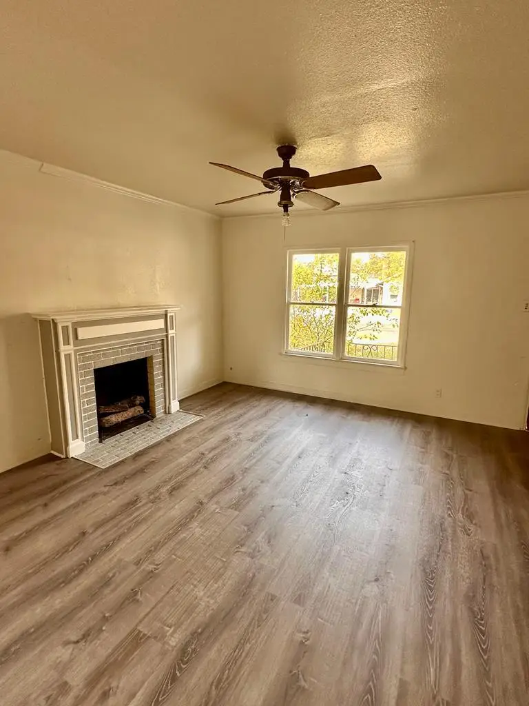 311 S Jackson St, San Angelo, TX 76901 - Image #2