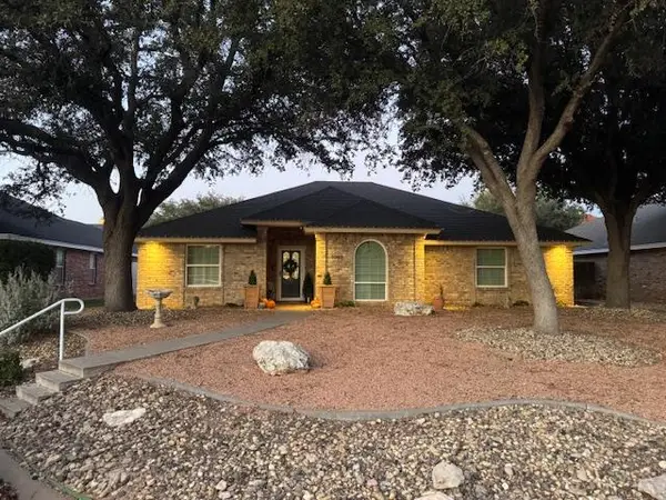 2048 Augusta Dr, San Angelo, TX 76904