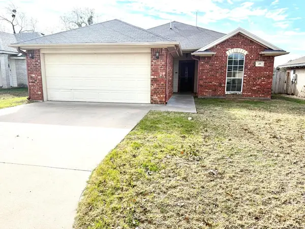 49 Amberwood Dr, San Angelo, TX 76903