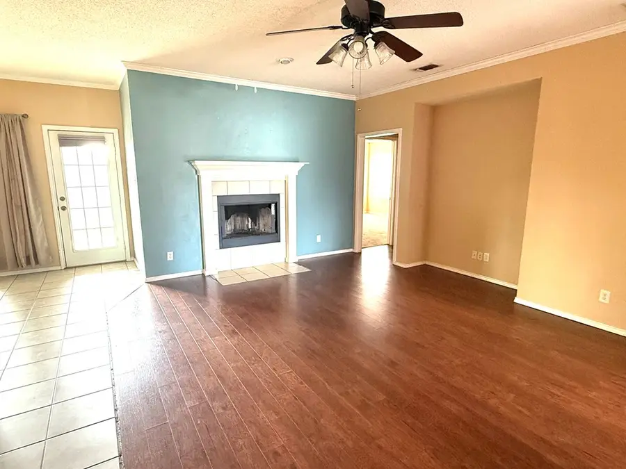 49 Amberwood Dr, San Angelo, TX 76903 - Image #2