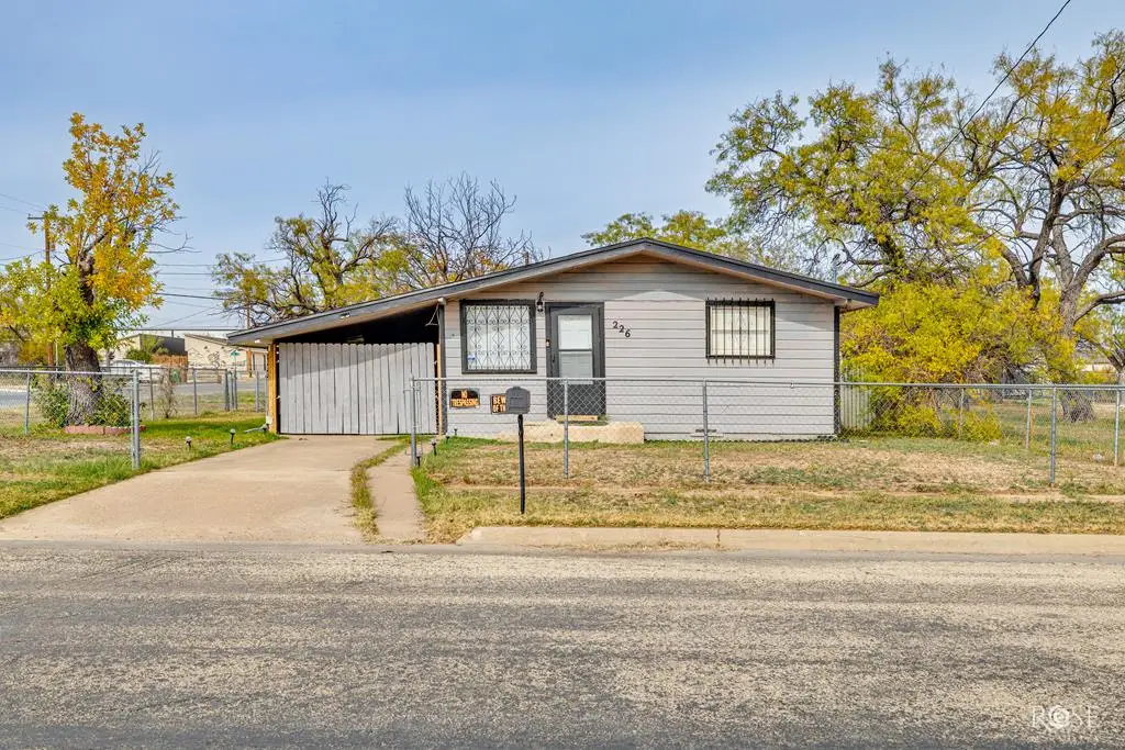 226 W Ave M, San Angelo, TX 76903 - Image #1