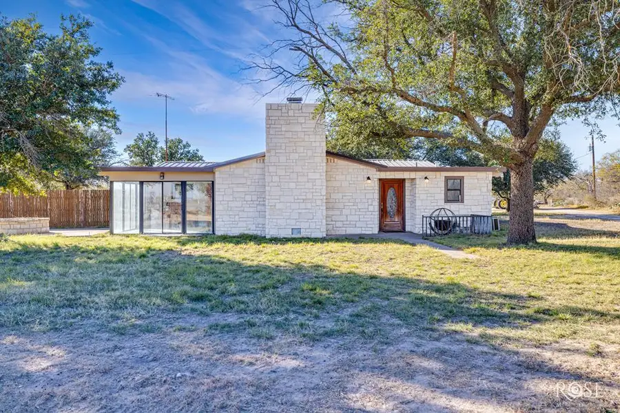 200 Neva Rd, Mertzon, TX 76941 - Image #2