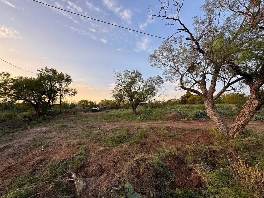 1314 Veck St, San Angelo, TX 76903 - Image #2