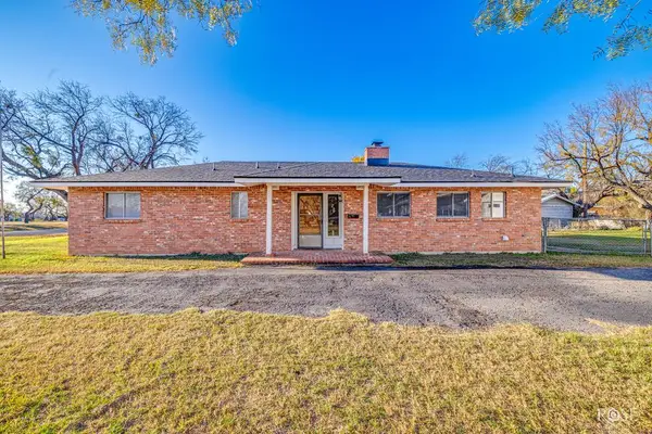 1609 Turtle Dr, San Angelo, TX 76904