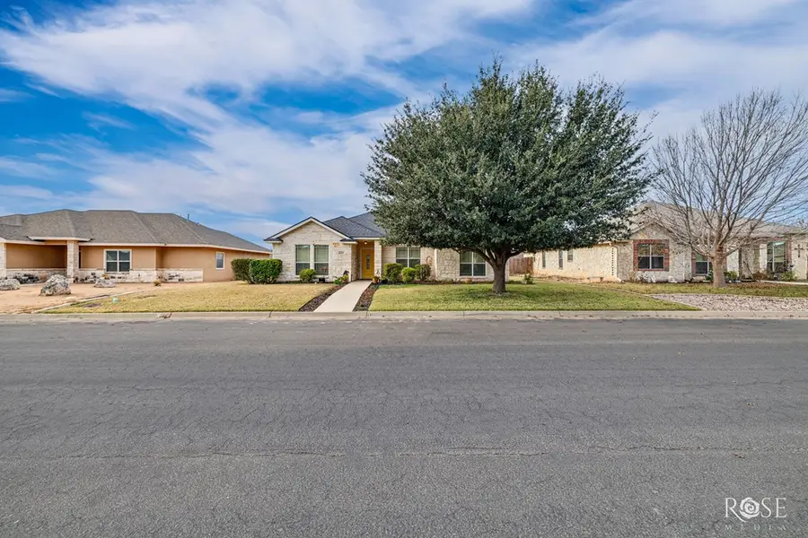 4209 Autumnwood Trail, San Angelo, TX 76904 - Image #2