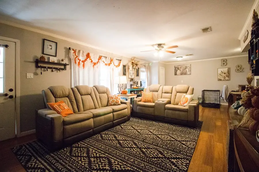 213 N Van Buren Street, San Angelo, TX 76901 - #3