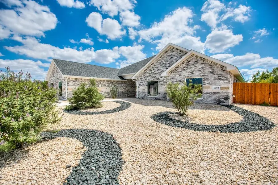5202 Riviera Lane, San Angelo, TX 76904 - #2