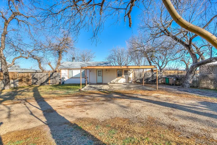 2322 Fishermans Rd, San Angelo, TX 76904 - Image #2