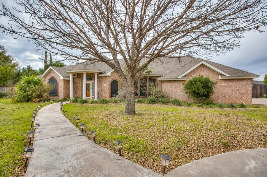 1412 Doral Ct, San Angelo, TX 76904 - Image #2
