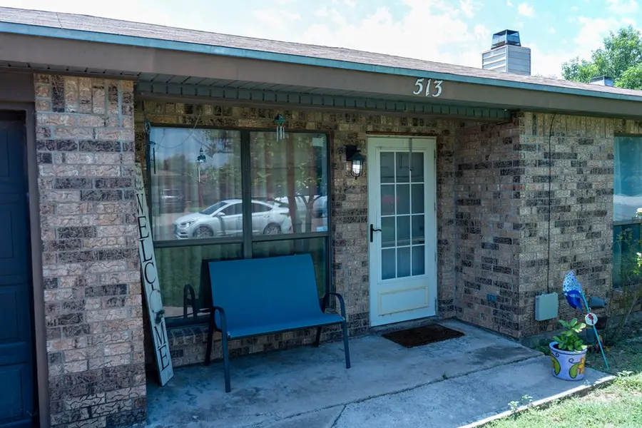 513 E 46th St, San Angelo, TX 76903 - Image #3