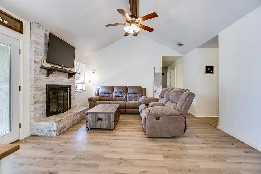 3609 Clare Dr, San Angelo, TX 76904 - Image #2