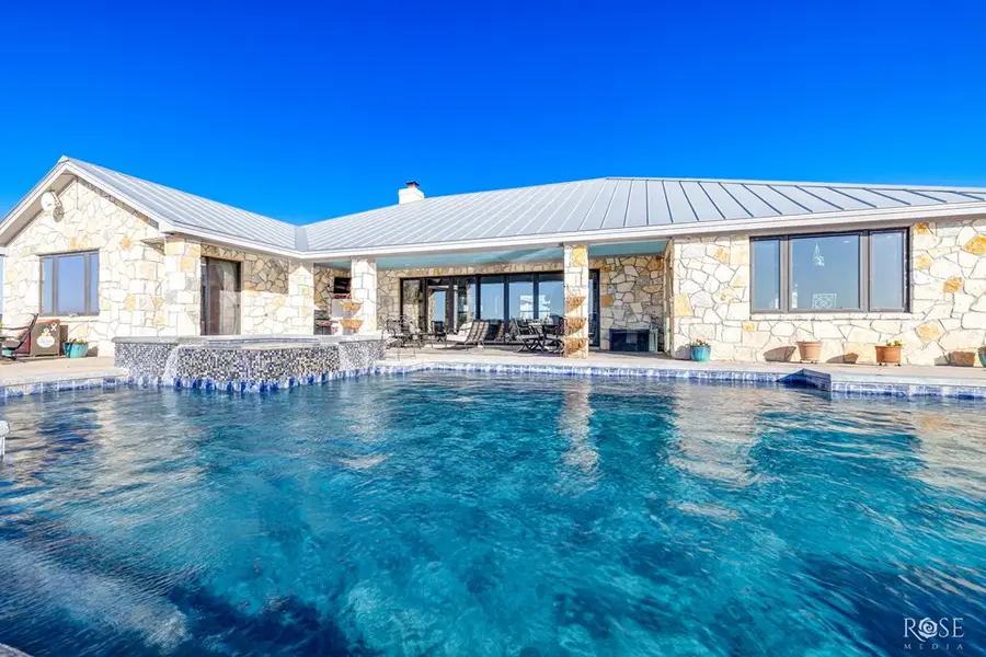 2670 Lineman Lane, Christoval, TX 76935 - Image #2