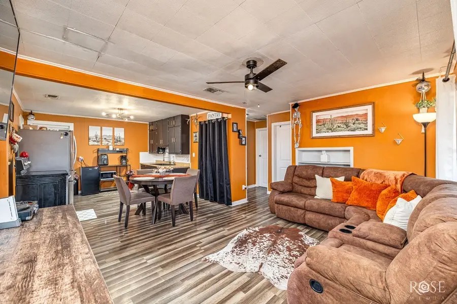 210 St Johns St, San Angelo, TX 76905 - Image #3