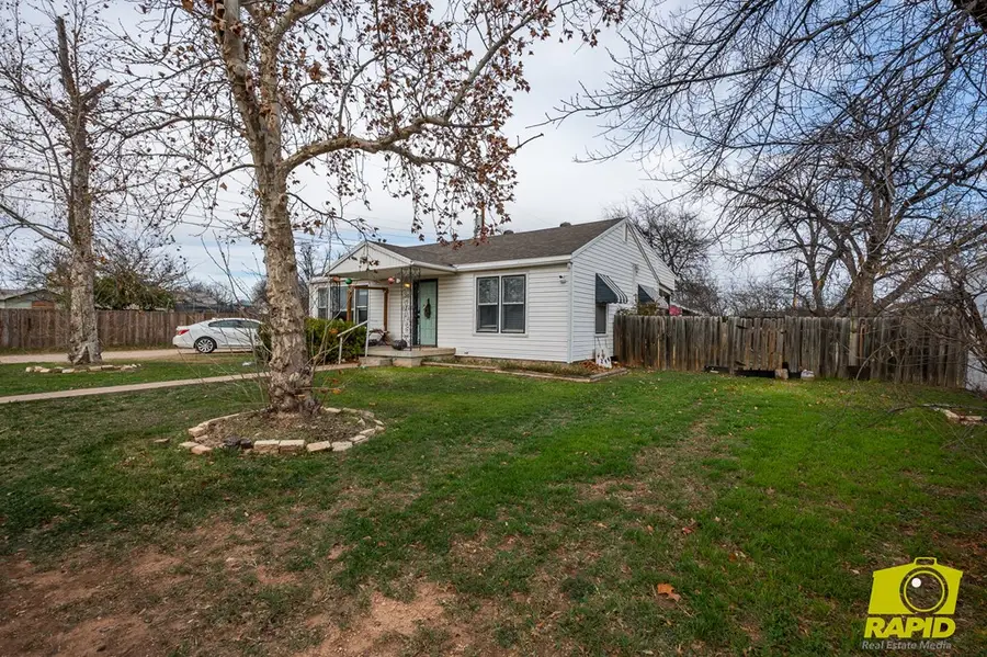 306 S Garrett St, San Angelo, TX 76901 - Image #3