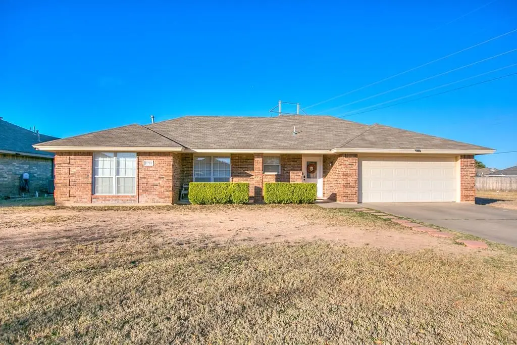 3210 Walnut Hill Dr, San Angelo, TX 76904 - Image #1