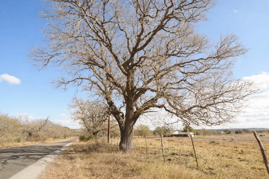 Address Withheld By Seller, Marble Falls, TX 78654 - Image #3