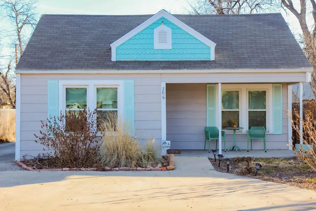 206 N Van Buren Street, San Angelo, TX 76901 - #1