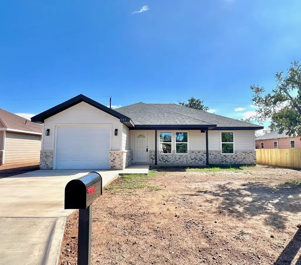 309 E 25th Street, San Angelo, TX 76903 - #1