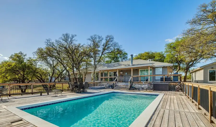 6081 Candice Rd, Christoval, TX 76935 - Image #2