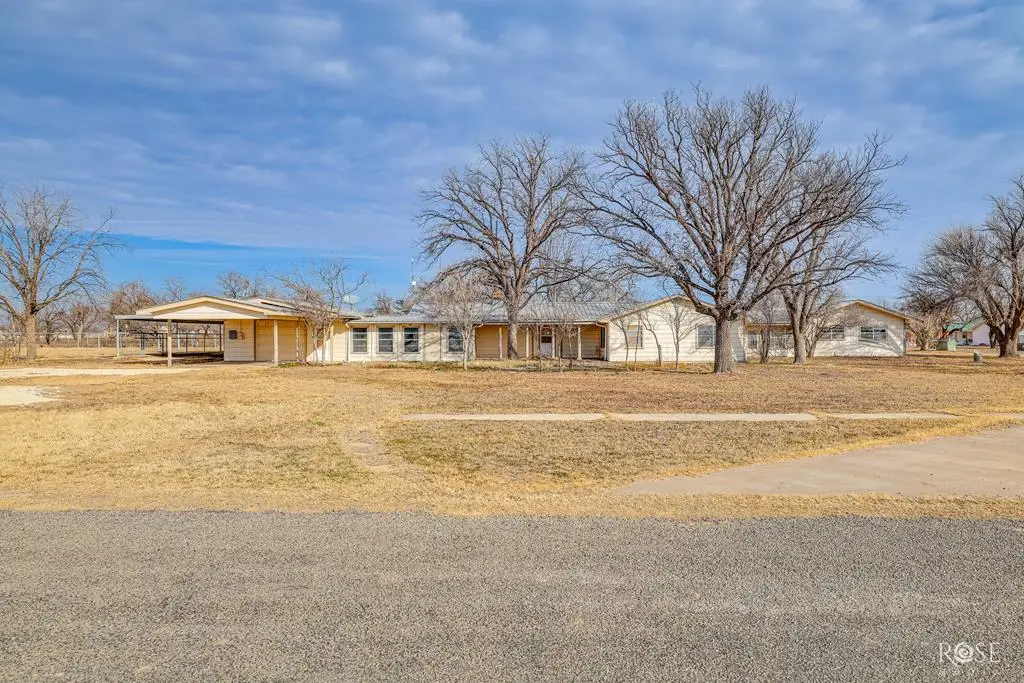 921 Broadway Street, Mereta, TX 76940 - #1