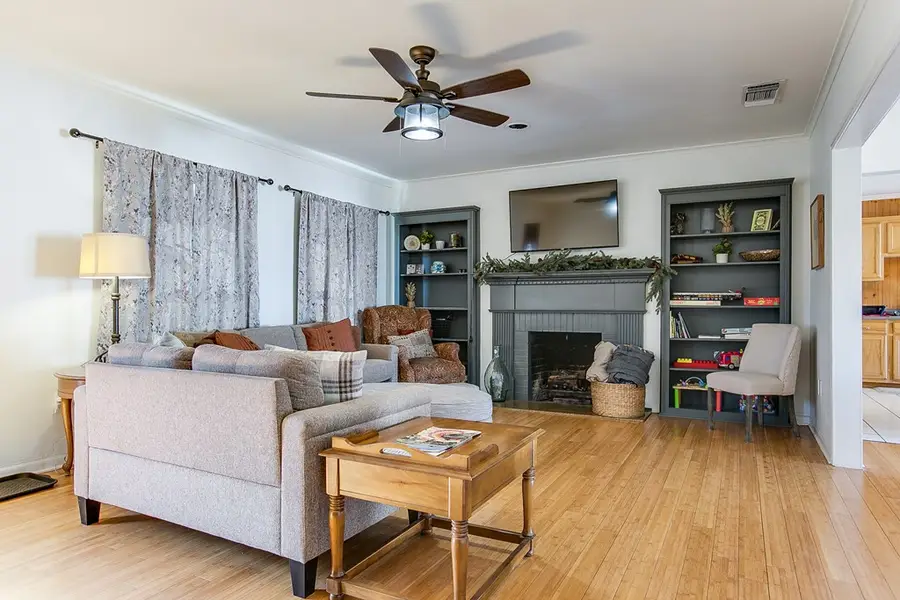 2312 Live Oak Dr, San Angelo, TX 76901 - Image #2