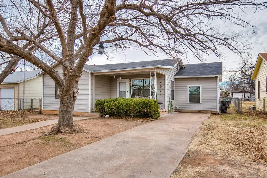 2621 Guadalupe St, San Angelo, TX 76901 - #2