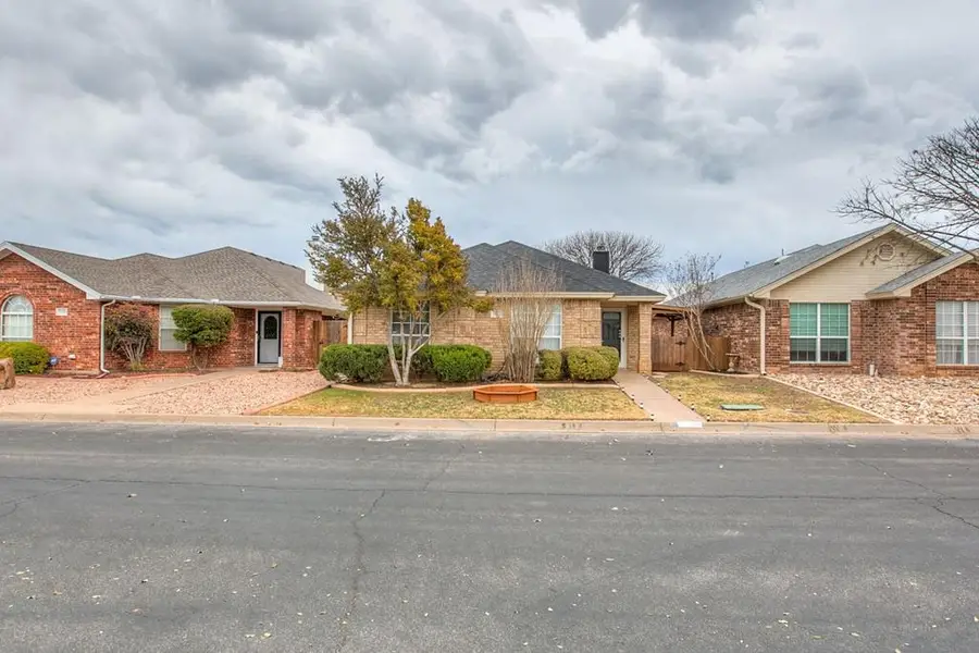 5110 Oak Grove Blvd, San Angelo, TX 76904 - #2