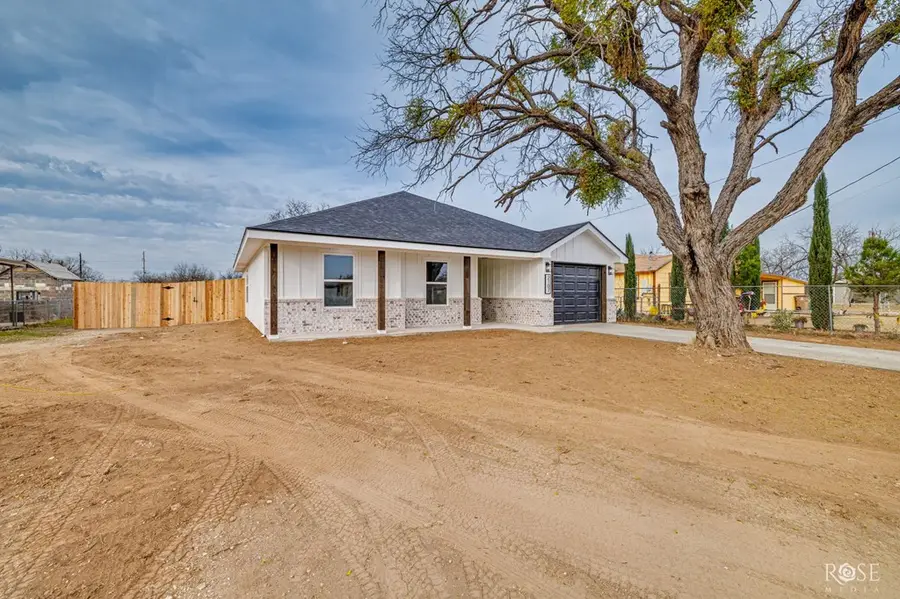 2107 Shelton St, San Angelo, TX 76901 - #3