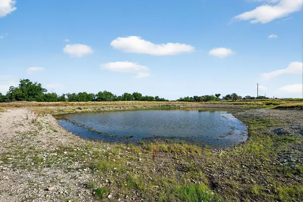 356 County Rd 132, Mullin, TX 76864