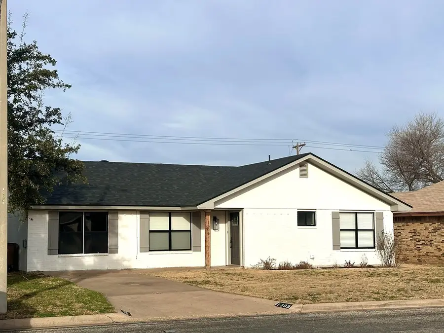 1309 Gregory Dr, San Angelo, TX 76905 - #2