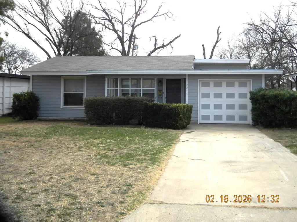 2311 W Harris Ave, San Angelo, TX 76901 - #1