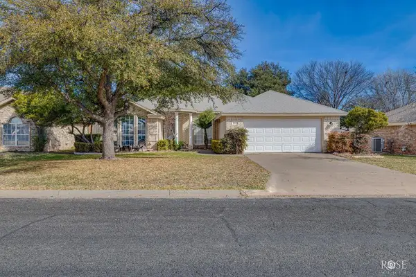 3242 Walnut Hill Drive, San Angelo, TX 76904