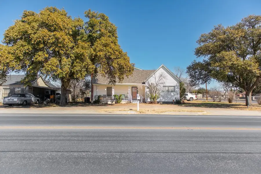 1704 N Martin Luther King Street, San Angelo, TX 76903 - #2