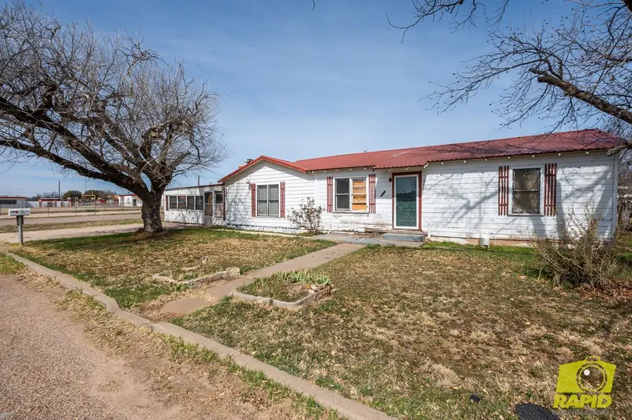 1210 N 10th Street, Ballinger, TX 76821 - #2