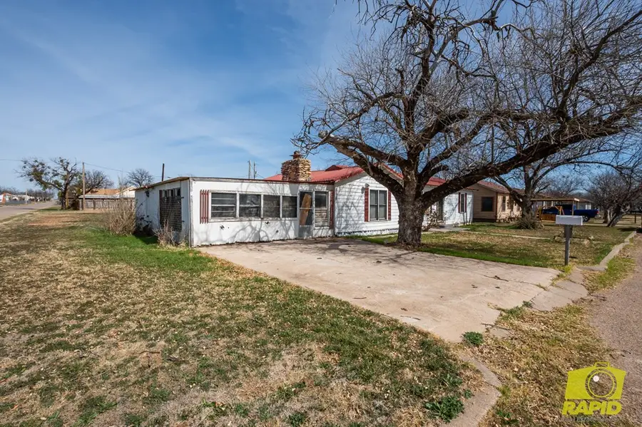 1210 N 10th Street, Ballinger, TX 76821 - #3