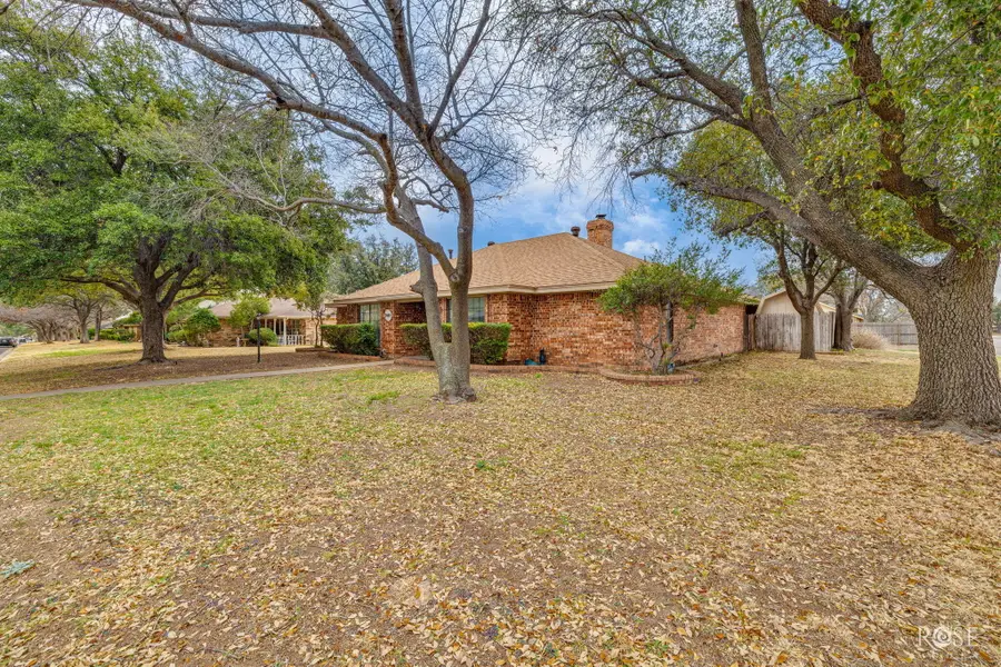 3449 Shadyhill Drive, San Angelo, TX 76904 - #3