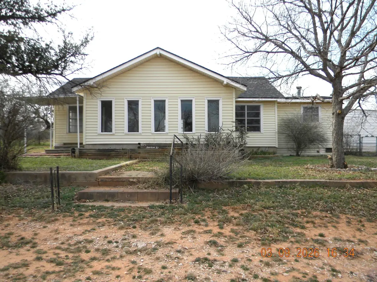 1221 Austin Street, Robert Lee, TX 76945 - #1