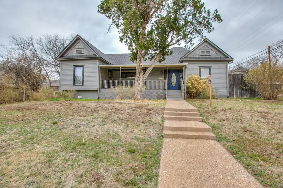 812 W Highland Boulevard, San Angelo, TX 76903 - #3