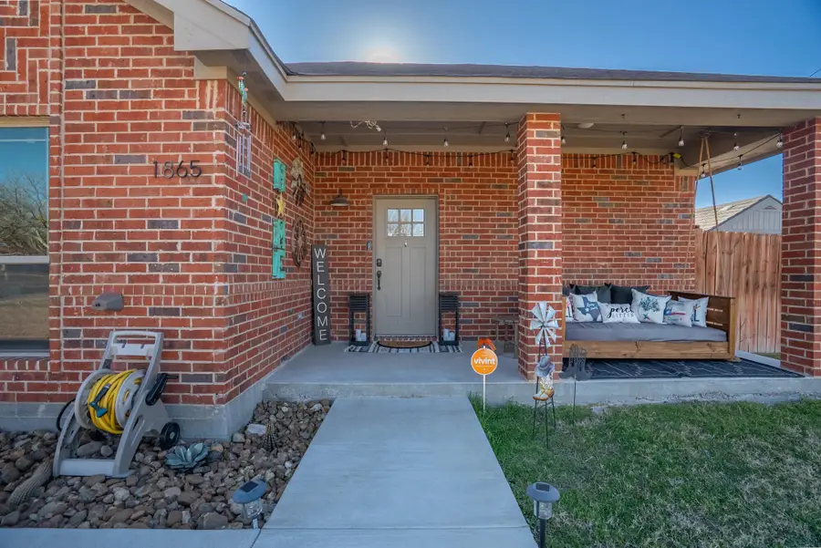 1865 S Concho Drive, San Angelo, TX 76904 - #2