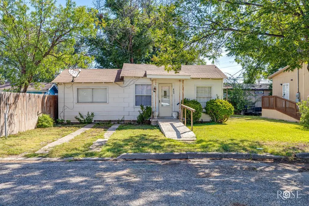 805 Mesquite Avenue, Sonora, TX 76950 - #1