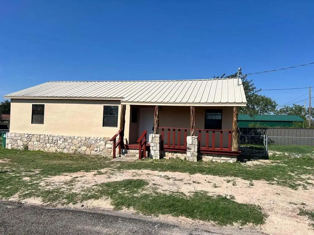 415 N Montague Avenue, San Angelo, TX 76905 - #1