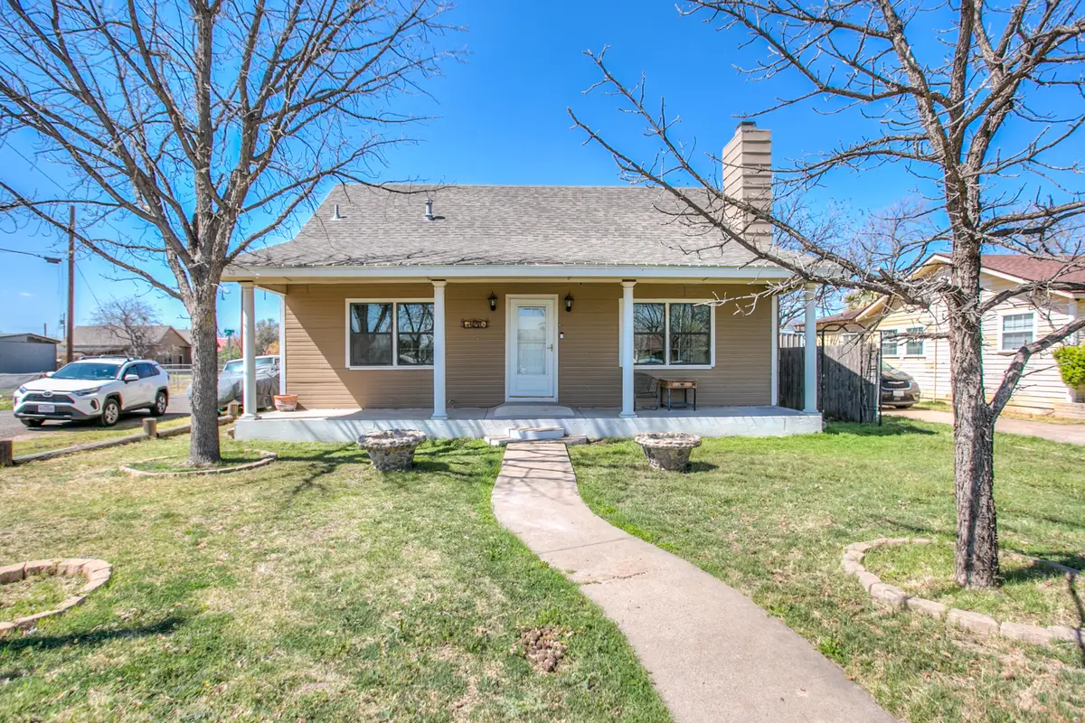 123 S Baze Street, San Angelo, TX 76903 - #1