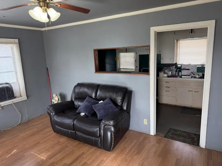 1006 Ardmore Street, San Angelo, TX 76905 - #3