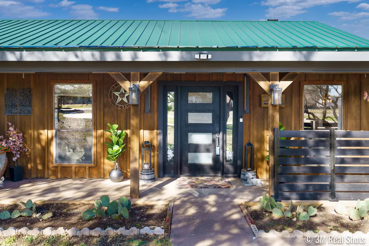 261 Edinburgh Road, San Angelo, TX 76901 - #1