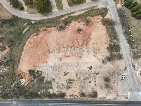 5831 Pecan Valley Lane, San Angelo, TX 76904